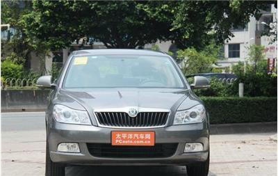 个人,代驾,陪驾,机场接送。-上海长宁区天山路租车行